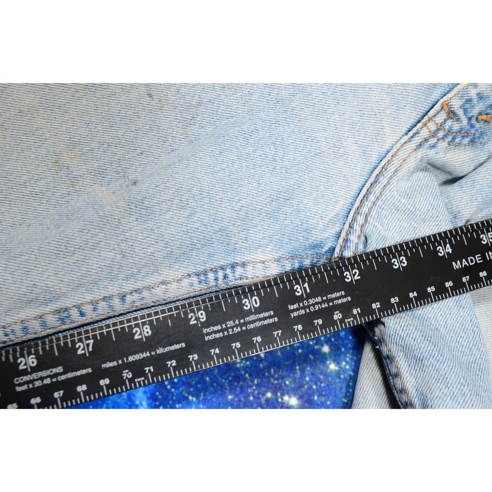 Vintage Levis Relaxed Straight Leg Jeans Mens 34x32 Light Wash Blue Denim - Picture 10 of 10